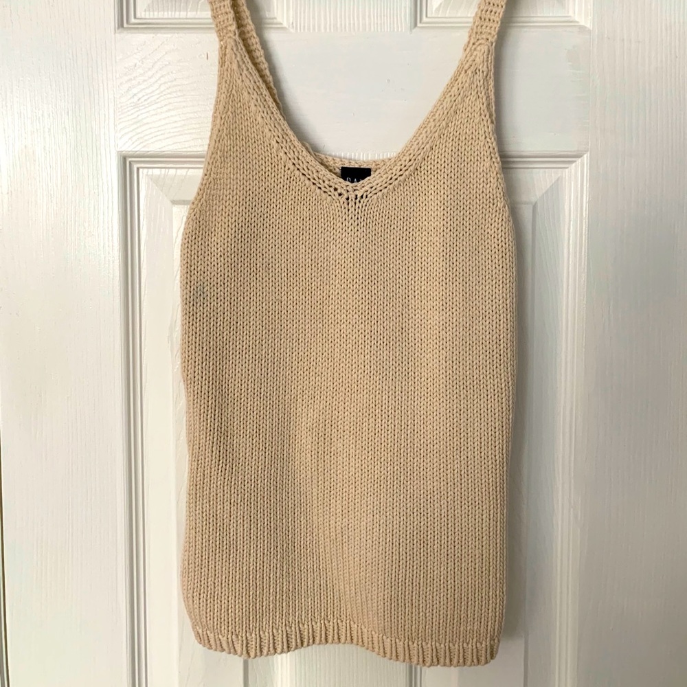 women’s gap crochet tank top